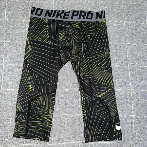 NIKE DRI-FIT PRO Size S Boys Green Stretch Waist Compression Workout Capri 762 - Picture 1 of 3